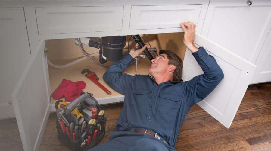 Expert burst pipe repair services in Stonewall, TX